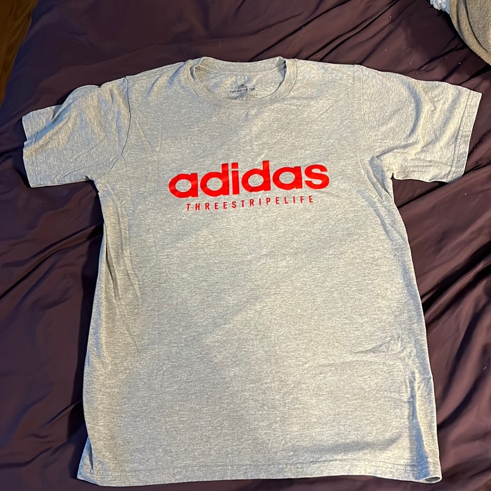 Adidas T-shirt